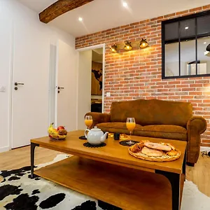 Apartment Superbe Hyper Centre 2 Wifi, Grasse