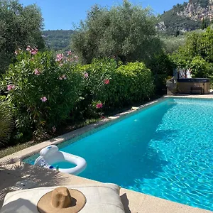 Homestay Bastide Aina Et Piscine, Grasse